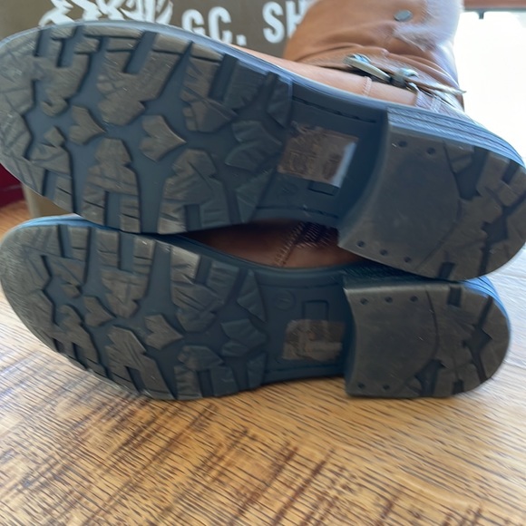 Donated 🆕G.C boots 🔥 brand new in box ! - Picture 7 of 8